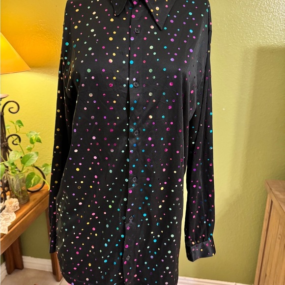 Colorful Polka Dot Button-Up Shirt - Picture 6 of 9